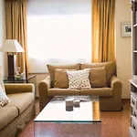 Florit Flats - Cozy 2 Bedroom Apartment By The City Of Arts And Science
